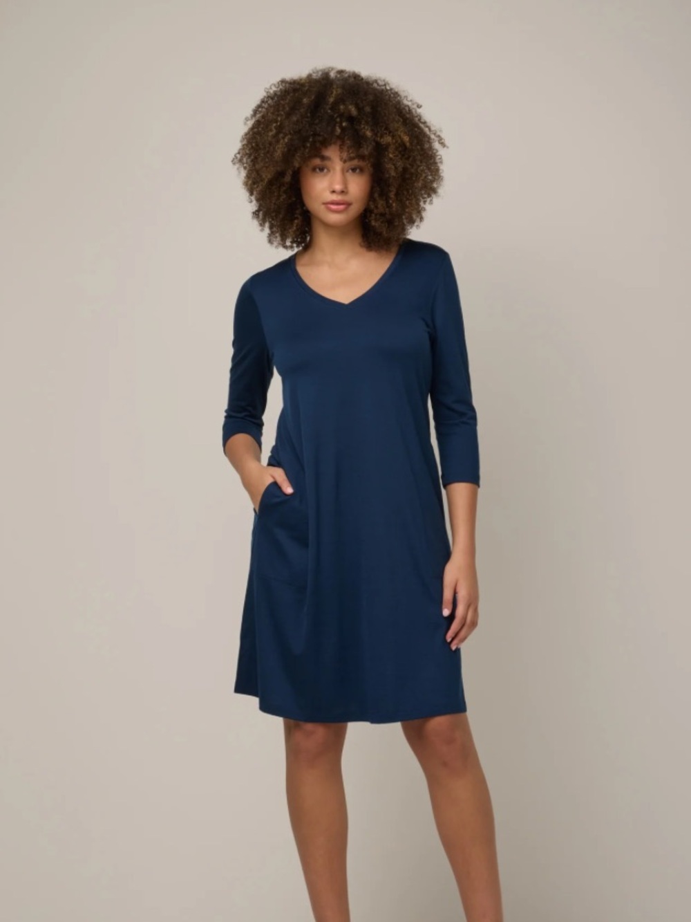 Wool& Womens willow merino long sleeve v neck swing dress marine blue M